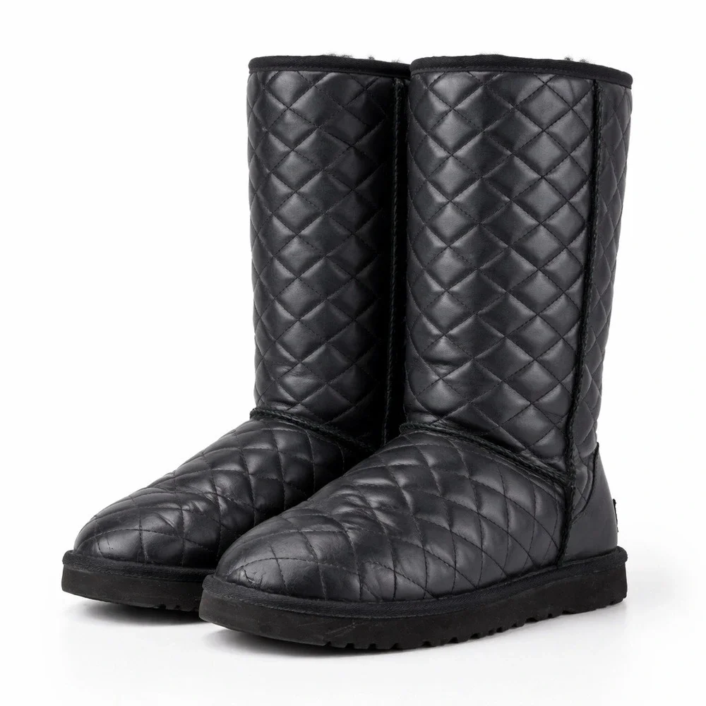 UGG Quilted Leather Tall Boots Womens 8 Black Shearling Lined Winter Designer